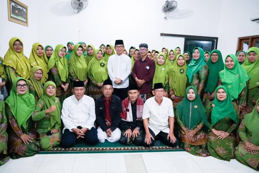 Malam Buka Puasa Harlah Muslimat Ke-78